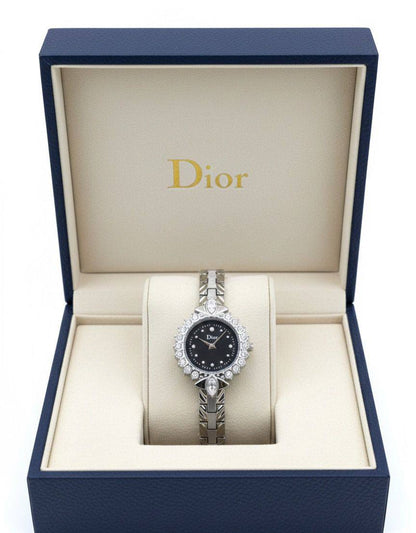 Dior 🆕 LADIES 
GOOD QUALITY 💯
60 dhs🪙💚

Zain133
♥️♥️♥️