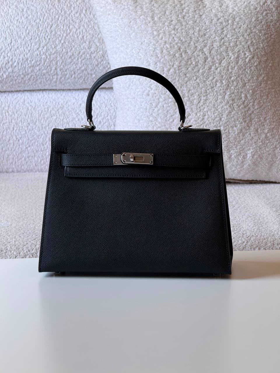 Hermes
kelly epsom 28cm💥Master quality ✅with box📦
460 dhs✅

Zain52
♥️♥️♥️