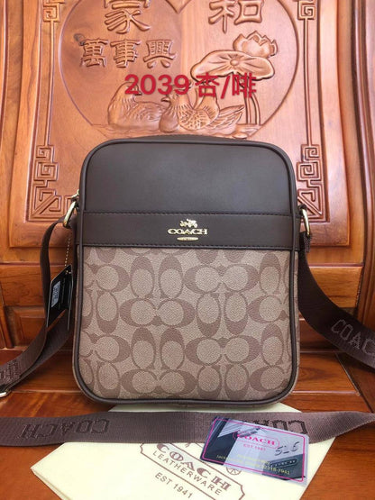 Coach
High quality 
85 dhs🇦🇪🇦🇪

Zain50
♥️♥️♥️