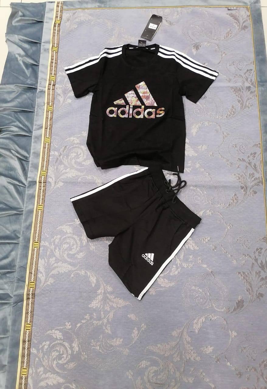 Kids tracksuit 

8 10 12 14 16 size 

75 dhs🇦🇪🇦🇪

Zain27
♥️♥️♥️