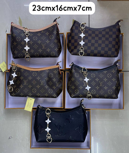 LV
with box
🎁🎁🎁

90 dhs✅

Zain72
♥️♥️♥️
