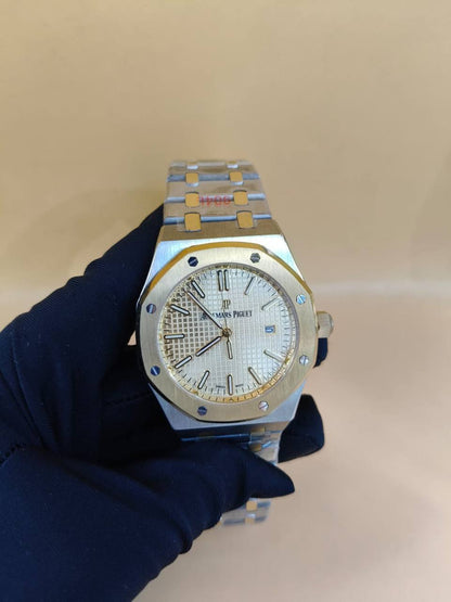 Ap automatic for mens
240 dhs✅

Zain25
♥️♥️♥️