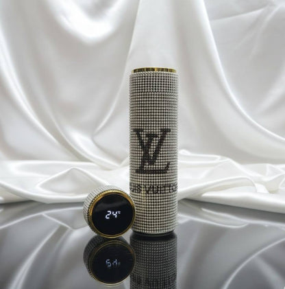 VACUUM FLASK 500 ml
BOTTLE IN  GLITTERS
    ✦ HOT 🔥☕
    ✦ COLD 🥶❄️🧊
ɪᴛ ʜᴀs ᴛᴇᴍᴘᴇʀᴀᴛᴜʀᴇ sɪɢɴ
ᴡɪᴛʜ BOX
🎁🎁🎁

75 dhs🪙🌺

Zain31
♥️♥️♥️