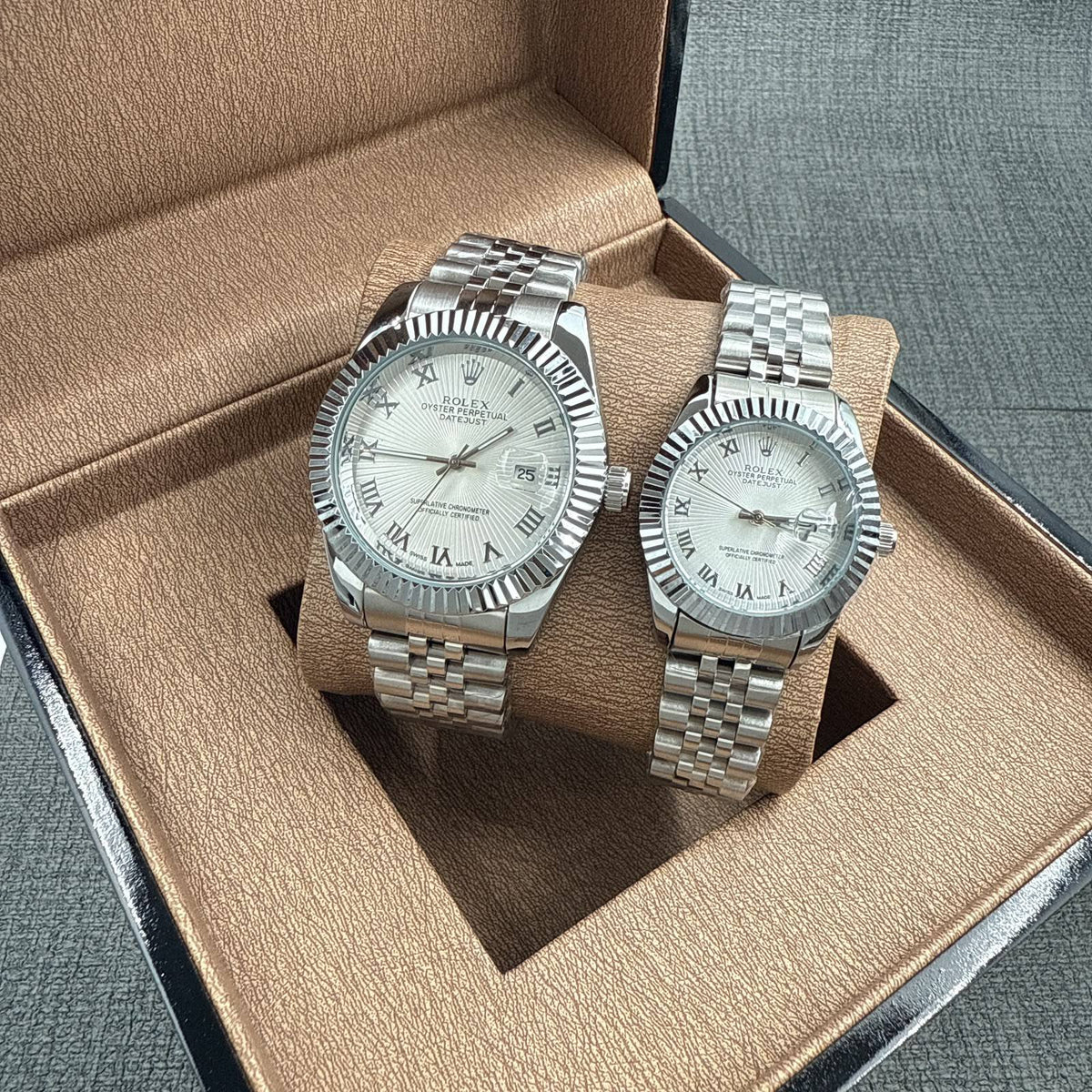 Rolex couples

1 pc 60 dhs

2 pc 110 dhs

Zain45
♥️♥️♥️