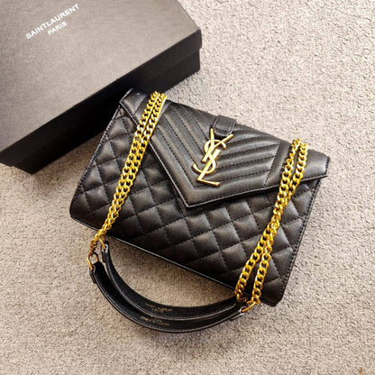 YSL
90 dhs✅
high quality 
with box24cm

Zain26
♥️♥️♥️