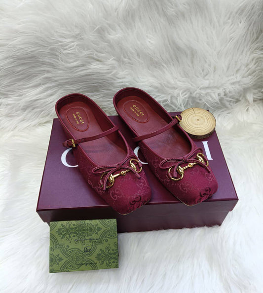 Gucci
*master quality*💛ྀི
*size: 36 to 42*❤️ྀི
300 dhs🪙💕

Zain119
♥️♥️♥️
