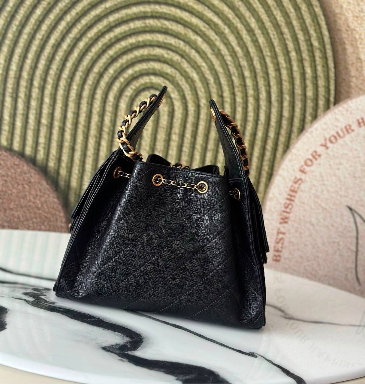 CHANEL
 GOOD QUALITY 
120 dhs💓

Zain295
♥️♥️♥️