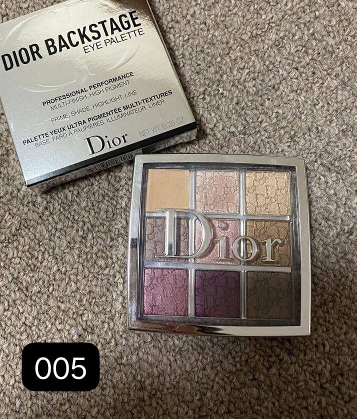 DIOR 

EYESHADOW 

9IN1 
40 dhs🇦🇪🇦🇪

Zain01
♥️♥️♥️