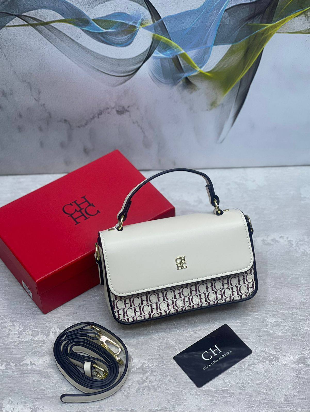 CH
90 dhs❣️

with box
🎁🎁🎁

Zain175
♥️♥️♥️