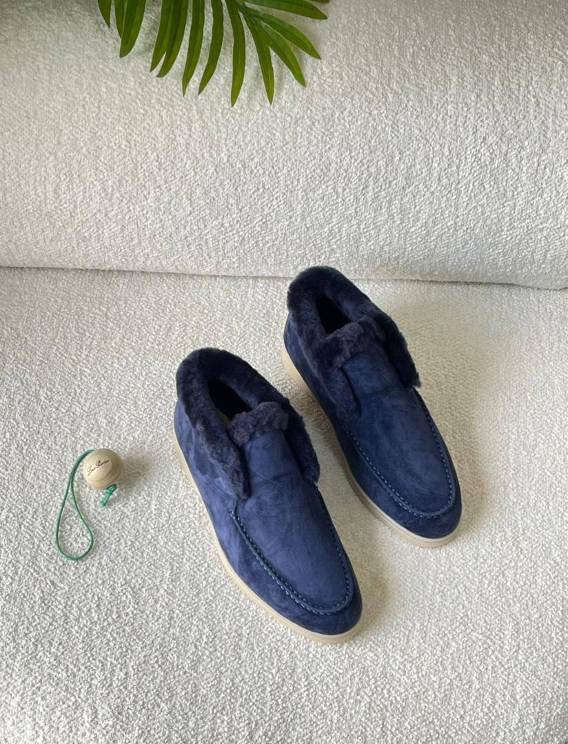 LORO PIANA
SuperMaster Quality 💯
500 dhs🪙🖤
Size: 36-41💥

Zain171
♥️♥️♥️