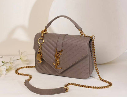 YSL 

RESTOCK GOOD QUALITY 
WITH BOX 
🎁🎁🎁

110 dhs❣️

Zain39
♥️♥️♥️