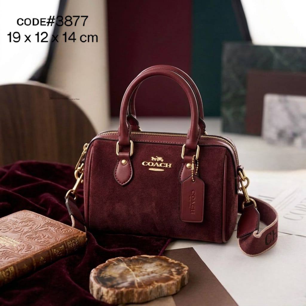 COACH ʀᴏᴡᴀɴ sᴀᴛᴄʜᴇʟ
sɪɢɴᴀᴛᴜʀᴇ sᴜᴇᴅᴇ ᴍᴀᴛᴇʀɪᴀʟ
ᴡɪᴛʜ ʟᴏɴɢ ʙᴇʟᴛ sᴛʀᴀᴘ
ɢᴏʟᴅ ʜᴀʀᴅᴡᴀʀᴇ
sɪᴢᴇ : 19 cm

70 dhs✅

Zain31
♥️♥️♥️