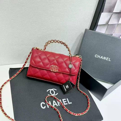 Chanel

19*12*6 cm

With box 
🎁🎁🎁

95 dhs🗽

Zain17
♥️♥️♥️
