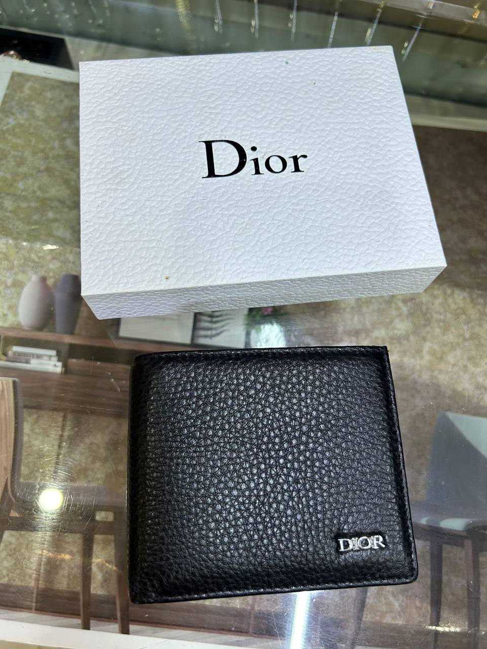 Leather Wallets
65 dhs✅

Zain190
♥️♥️♥️