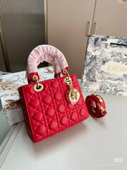 Dior
Master New
For Price 👇 WTSP Text Zain 0568585901

Zain192
♥️♥️♥️