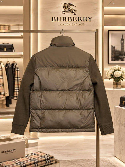 BURBERRY

Super Master quality

Sizes: M L XL 2XL 3XL

990 dhs🇦🇪🇦🇪
Zain330
♥️♥️♥️