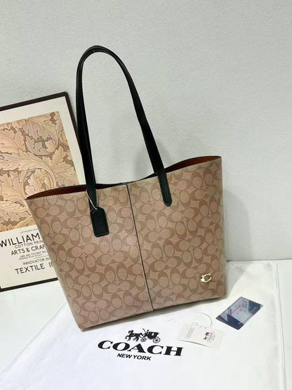 COACH 
GOOD QUALITY  
110 dhs🇦🇪🇦🇪

Zain295
♥️♥️♥️