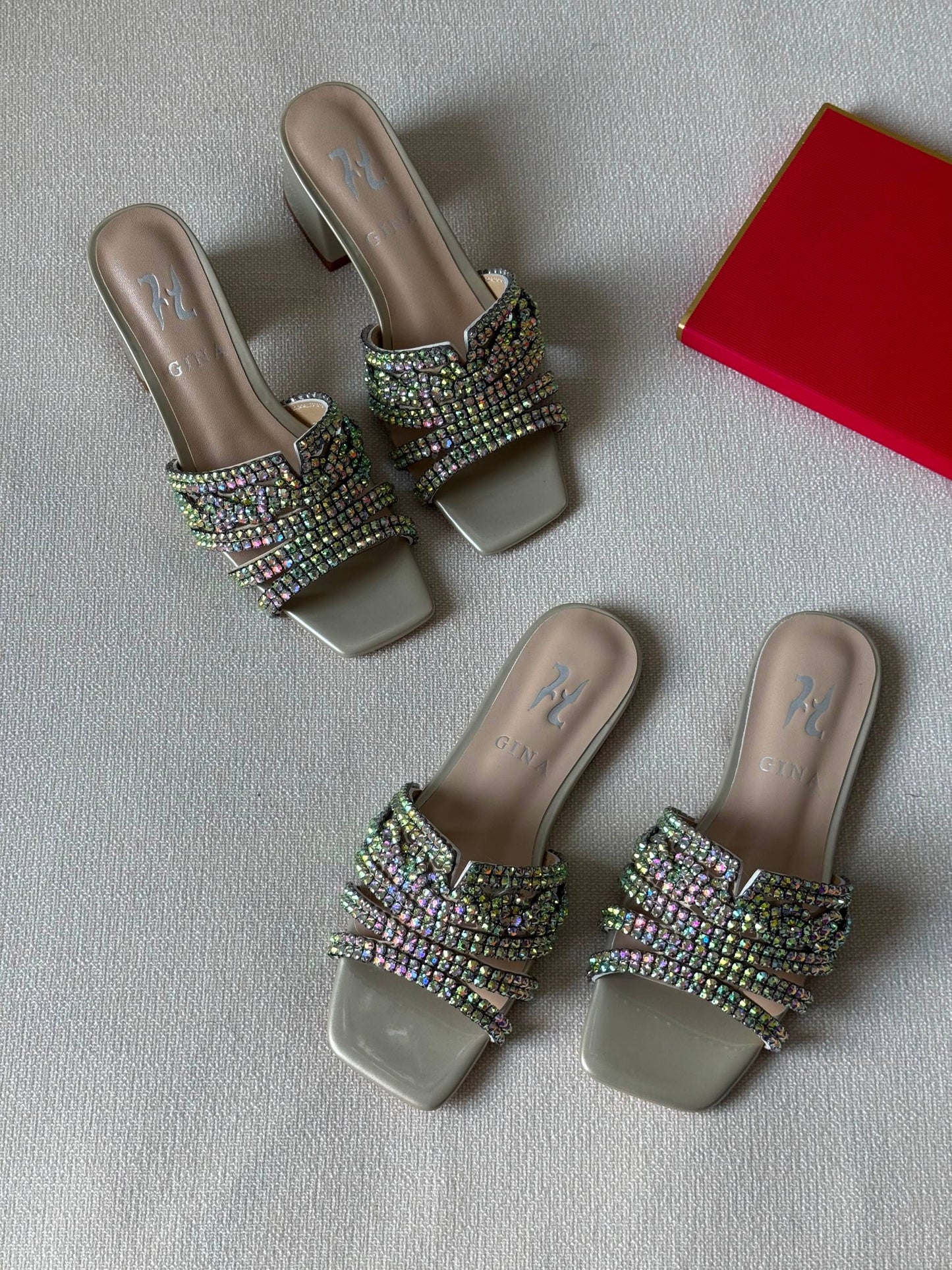 Gina
Super Master 
Size 36 to 41
450 dhs✅

Zain288
♥️♥️♥️