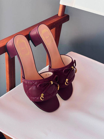 DIOR
Size 36-41
_Super master high quality_🪡
450 dhs🇦🇪🇦🇪

Zain176
♥️♥️♥️