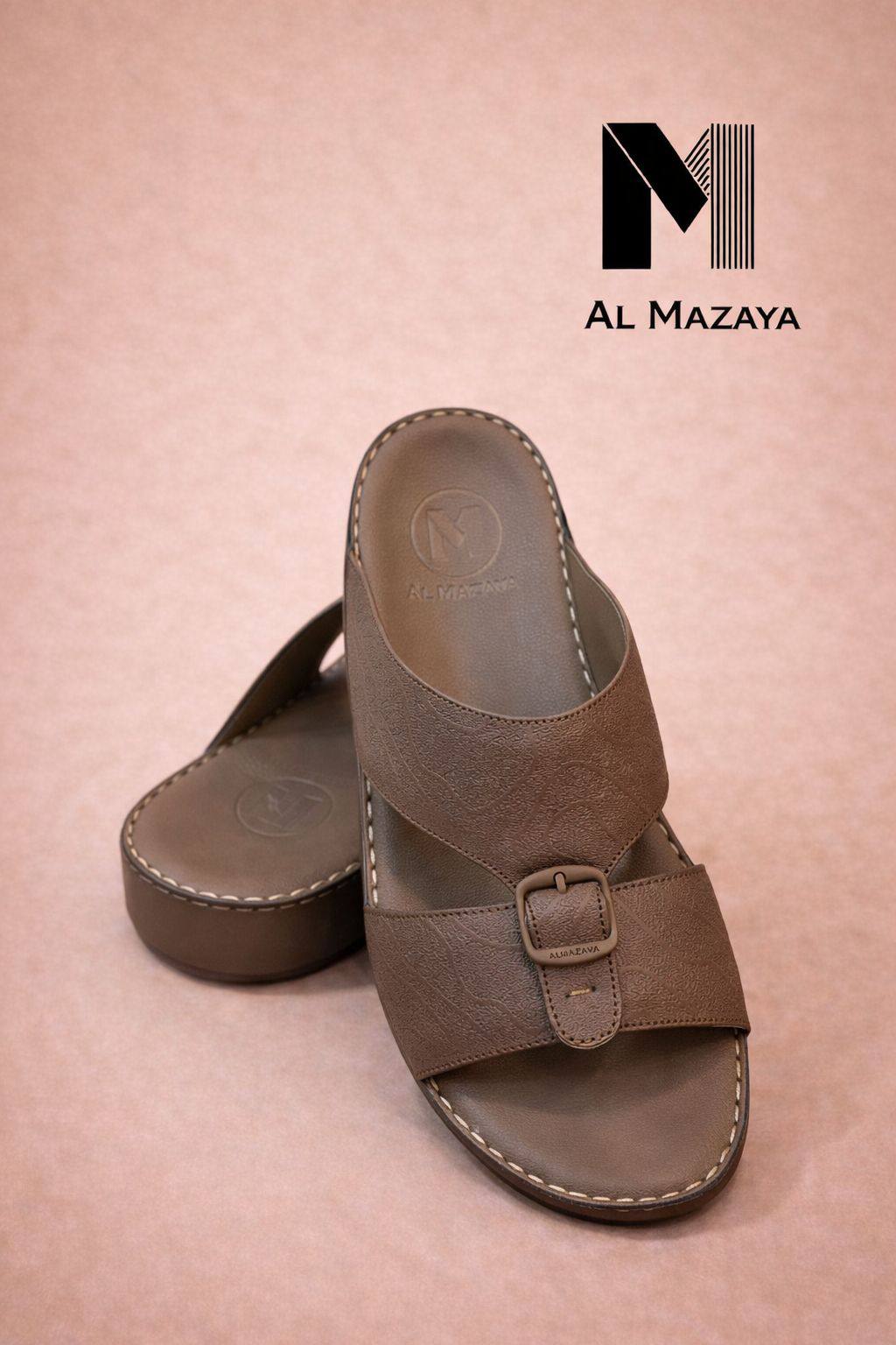 slippers for men good quality  
size available (40to46) 6to12) 

230 dhs🌺

Zain59
♥️♥️♥️