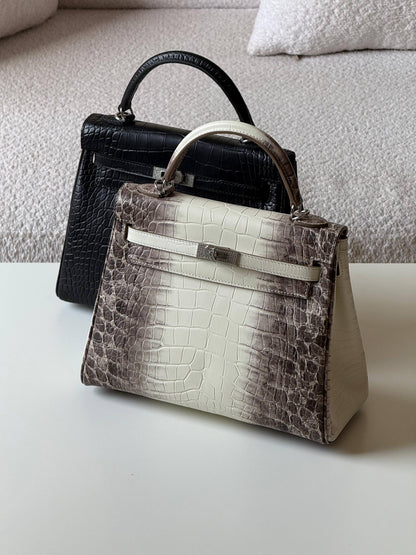 Hermes
kelly croc 25cm💥Master quality ✅with box📦
780 dhs❣️

Zain52
♥️♥️♥️