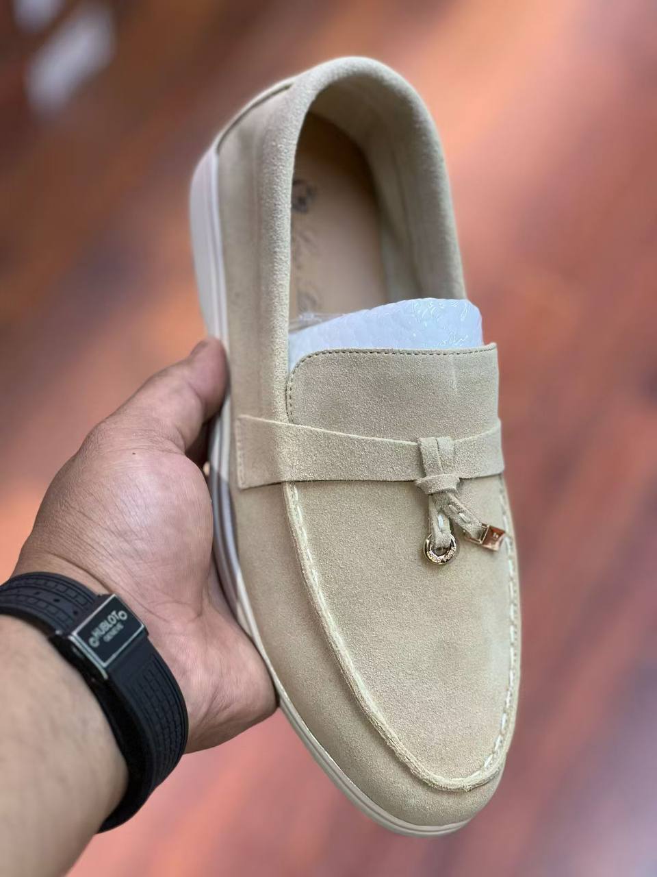 Lora Piana Shoes, 
New Arrived 
Size 36 To 41
130 dhs✅

Zain120
♥️♥️♥️