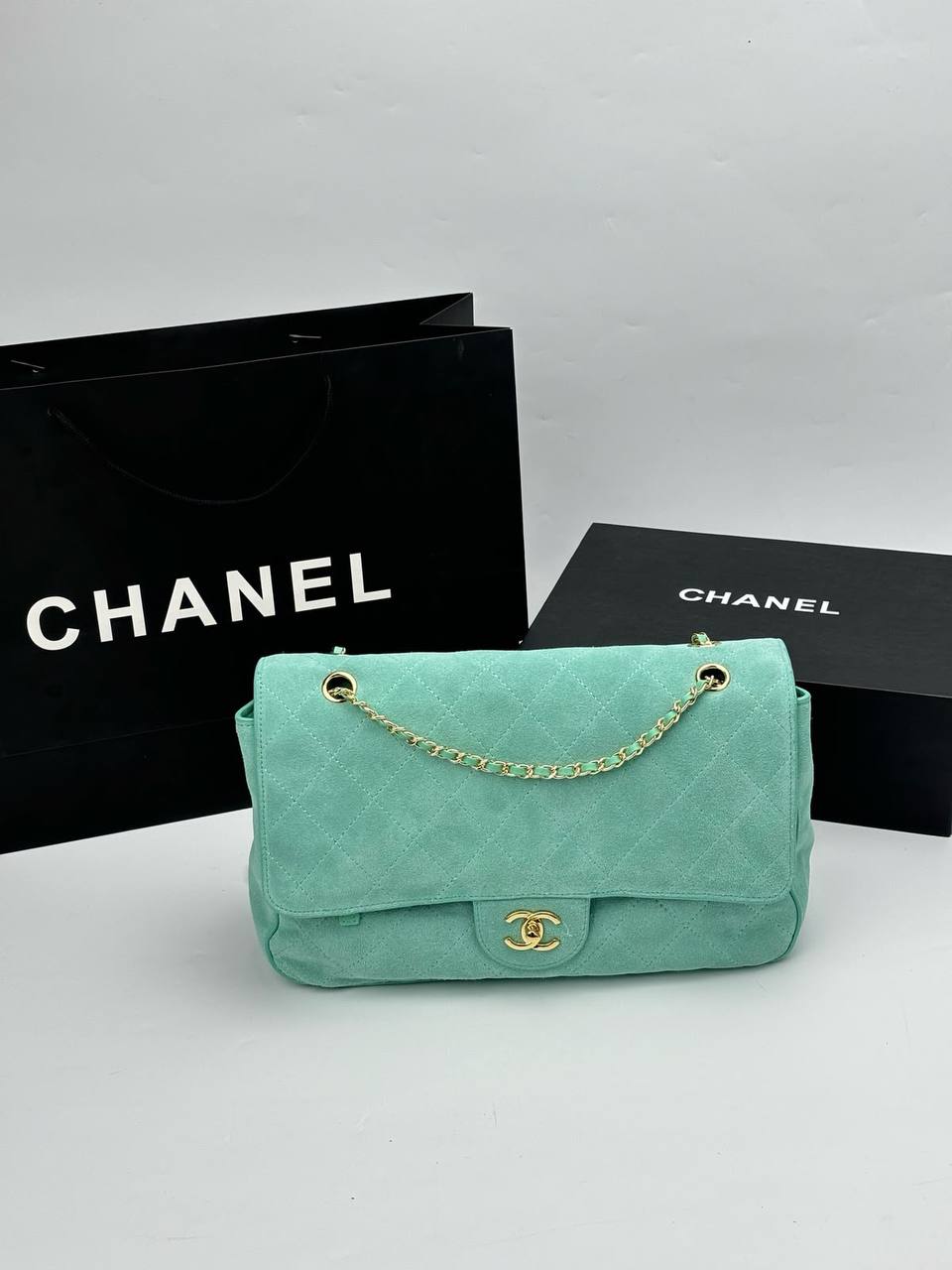 Chanel
Master🌺🌺
Size:32cm
360 dhs💛

Zain114
♥️♥️