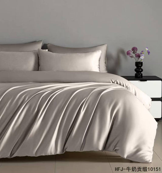 New collection 
Master 💥💥
Bedsheets set
100 %
Silk 
King size cover 6pcs set 
1 duvet cover 240/220
1 fitted sheets 200/200+30
4 pillowcases 75/50
170 dhs🇦🇪🇦🇪

Zain99
♥️♥️♥️