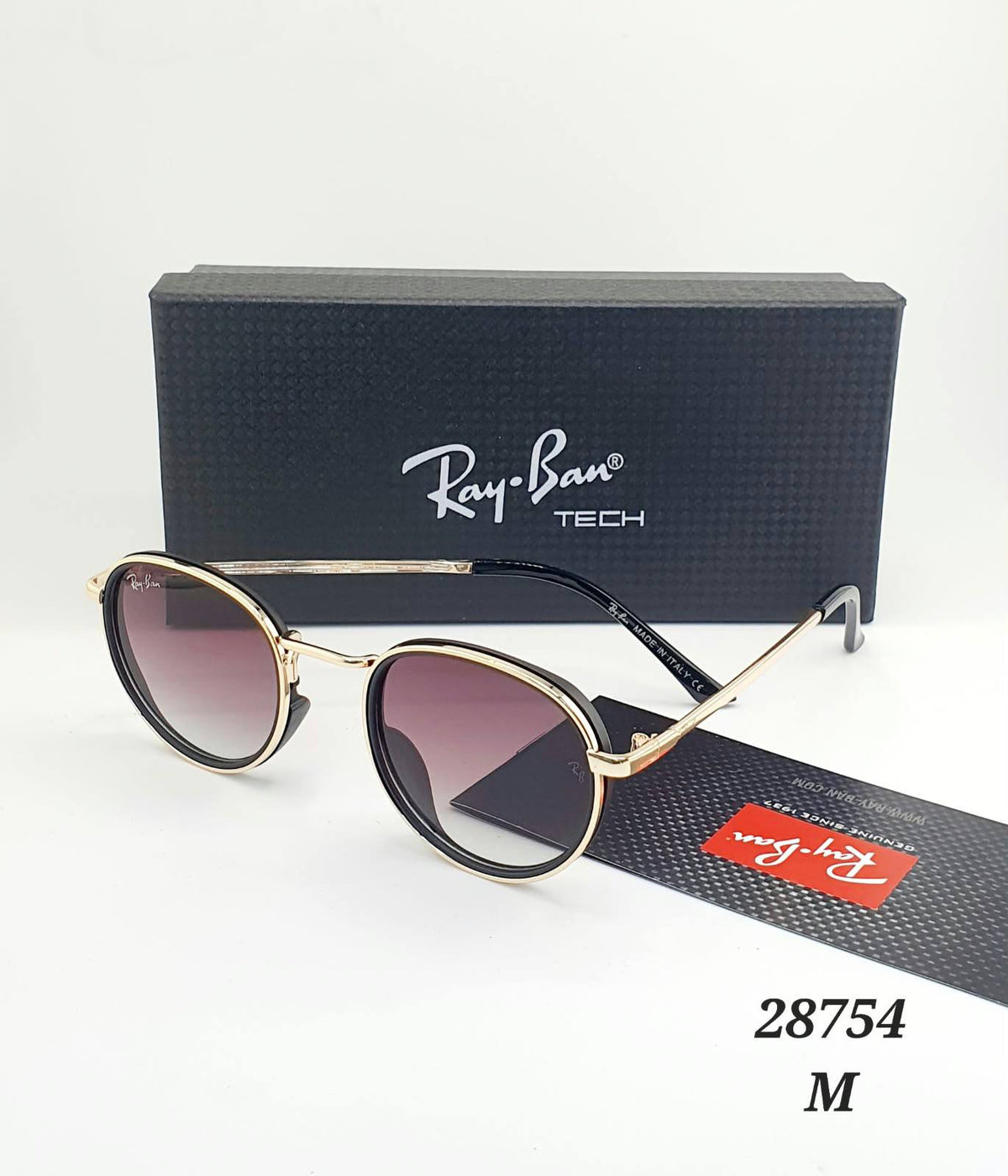 Sunglasses 

55 dhs🇦🇪🇦🇪🇦🇪

Zain182
♥️♥️♥️