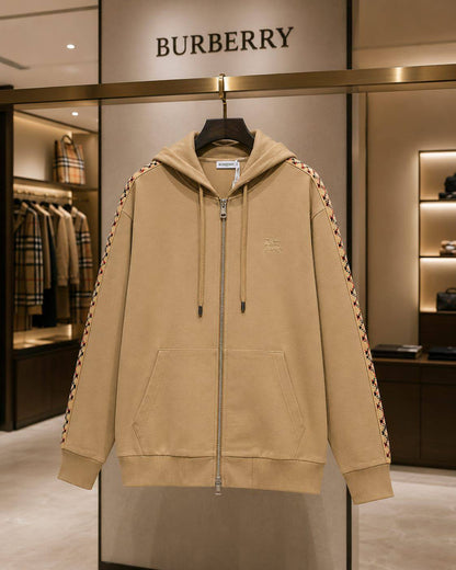 BURBERRY

Super Master quality

Sizes:S M L XL 2XL

450 dhs🇦🇪🇦🇪

Zain330
♥️♥️♥️