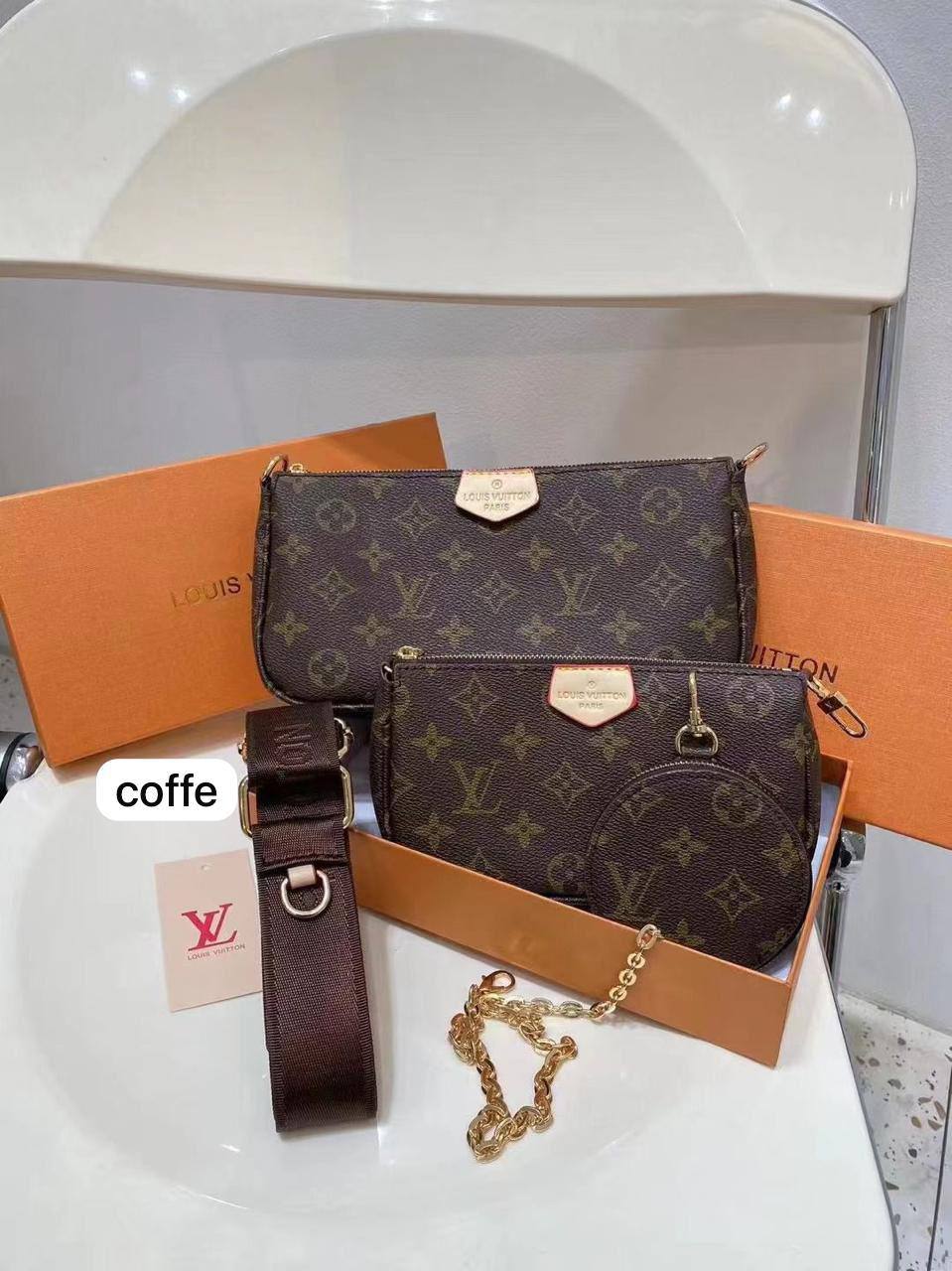 LV 3 in 1
Size : 19  * 13 cm
70 dhs🪙💕
with box 🎁

Zain115
♥️♥️♥️