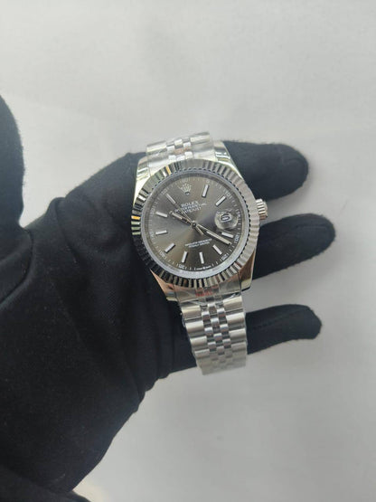 Rolex 
automatic
 for mens
230 dhs✅

Zain25
♥️♥️♥️