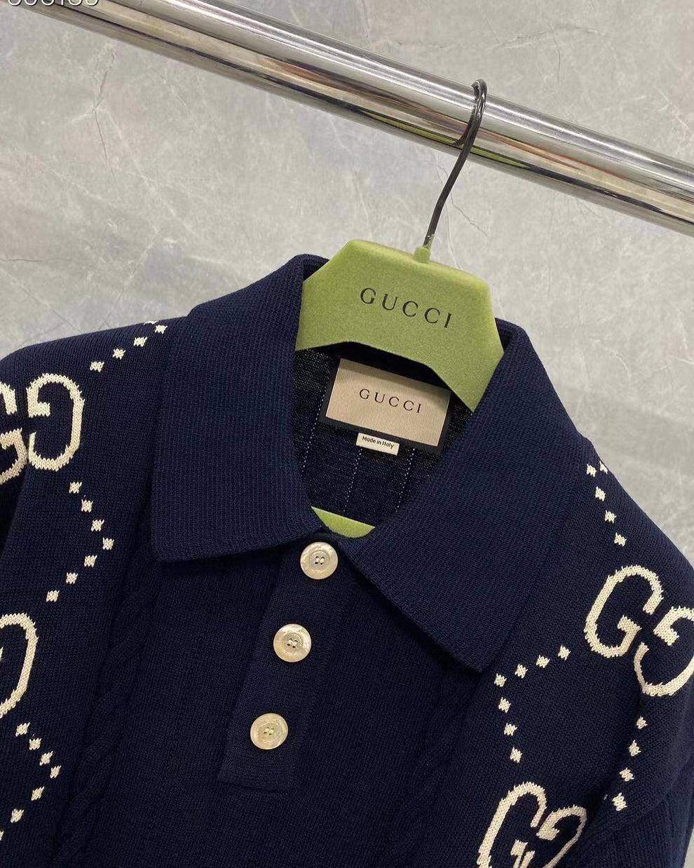 GUCCI
Men’s T-shirt 
Master Quality 
SMLXLXXL
270 dhs❣️

Zain276
♥️♥️♥️