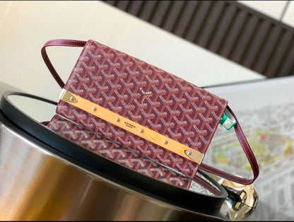 Goyard

240 dhs

Zain134
♥️♥️♥️