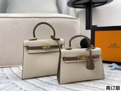 HERMES 
Master❣️❣️
22cm 300 dhs🇦🇪🇦🇪
24cm 330 dhs🇦🇪🇦🇪

Zain141
♥️♥️♥️