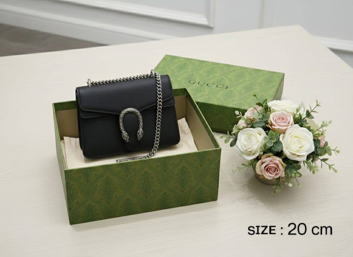 GUCCI ᴅɪᴏɴʏsᴜs 20
GG sᴜᴘʀᴇᴍᴇ ᴄᴀɴᴠᴀs
sɪʟᴠᴇʀ ʜᴀʀᴅᴡᴀʀᴇ
ᴡɪᴛʜ ʟᴏɴɢ ᴄʜᴀɪɴ ʙᴇʟᴛ sᴛʀᴀᴘ
sɪᴢᴇ: 20 cm
ᴡɪᴛʜ BOX
🎁🎁🎁

75 dhs🗽

Zain31
♥️♥️♥️