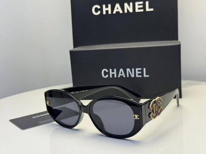 Chanel

65 dhs 

good quality

Zain182
♥️♥️♥️