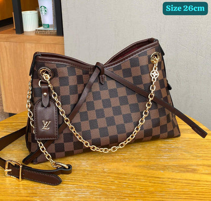 LV

Good quality 

with box 
🎁🎁🎁

120 dhs✅

Zain186
♥️♥️♥️