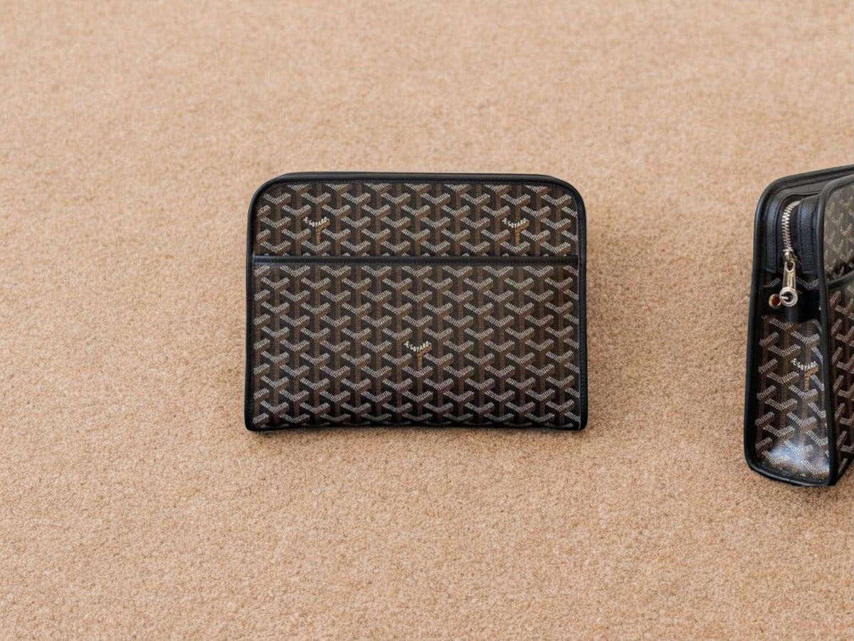 Goyard

210 dhs

Zain134
♥️♥️♥️