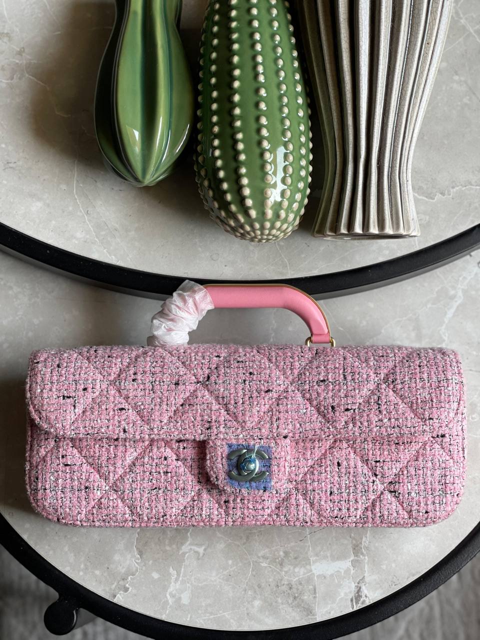 CHANEL✨
Size: 30Cm 💥
Available original box 📦 
With full packing 🎀🎀
Super high quality 💥💥
For Price 👇 WTSP Text Zain 0568585901
0507557372
0544061607

Zain283
♥️♥️♥️