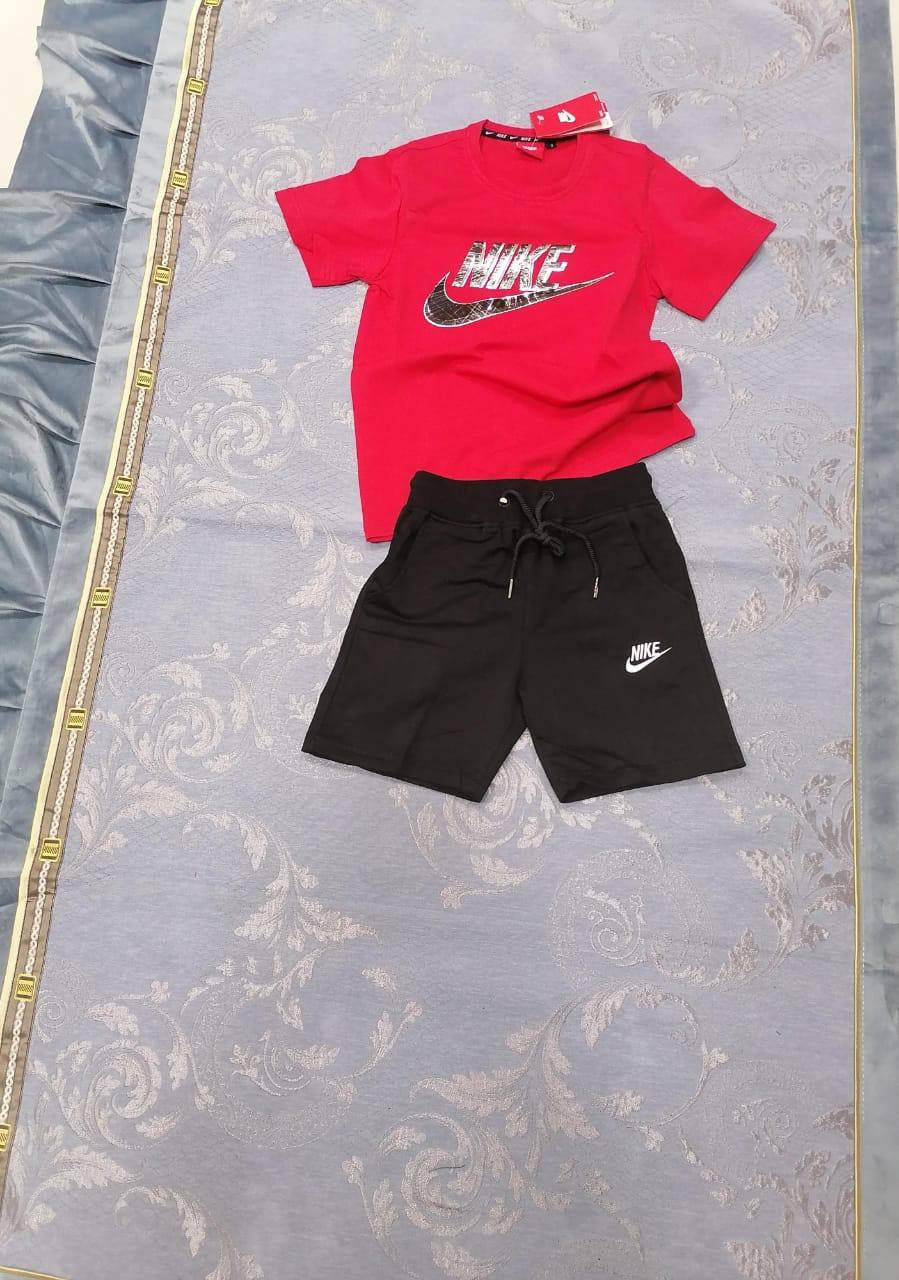 Sport Set
6 to 14 years size
75 dhs🪙🌨️

Zain27
♥️♥️♥️