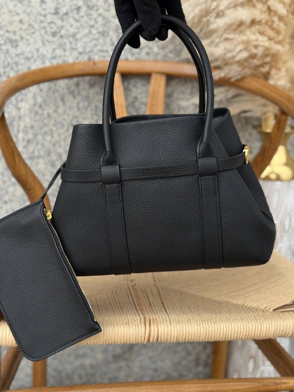 LORO PIANA
26cm
380 dhs🪙🌨️
Top quality

Zain167
♥️♥️♥️