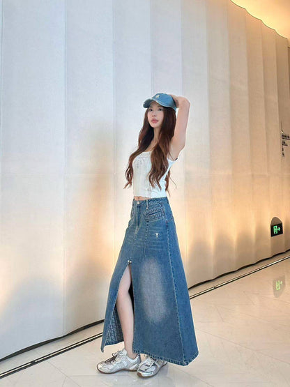 *New collections 💕💕    
180 dhs❣️
*good  quality  
*Sizes:S M L 
*AVAILABL

Zain231
♥️♥️♥️