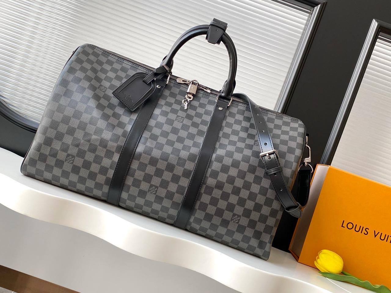 LV Travel Bags
Master
For Price 👇 WTSP Text Zain 0568585901

Zain192
♥️♥️♥️