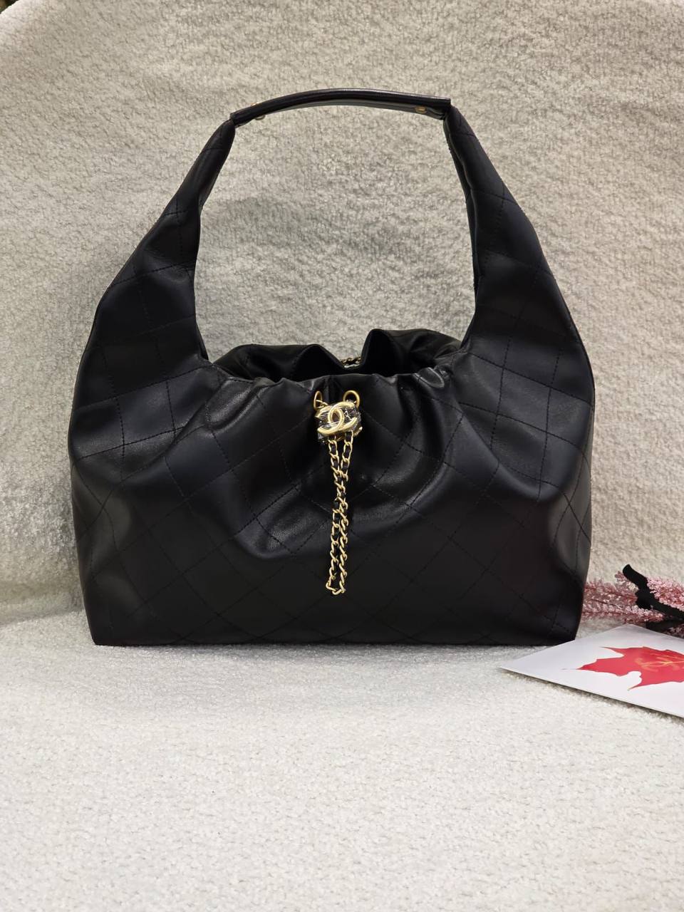 Chanel
Master
         With Box
🎁🎁🎁

260 dhs👑

Zain131
♥️♥️♥️
