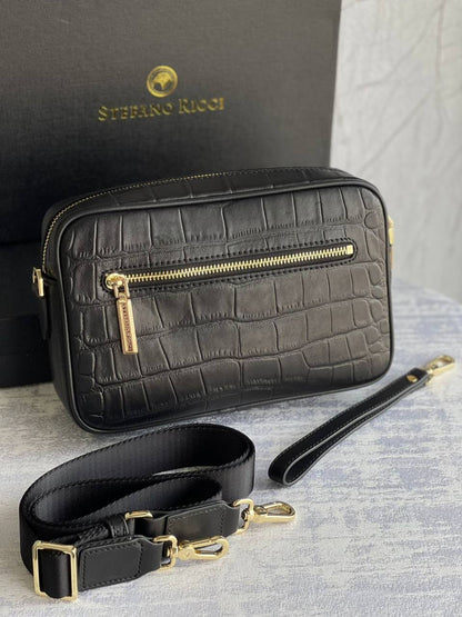 STEFANO RICCI
*New collection* 
*Massenger bag* 
*Master quality*
600 dhs🪙🖤

Zain179
♥️♥️♥️