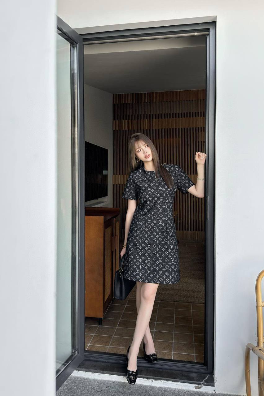 *New collections      
230 dhs🪙
*good  quality  ✅
*Sizes:S M L * 
*AVAILABLE NOW*

Zain231
♥️♥️♥️