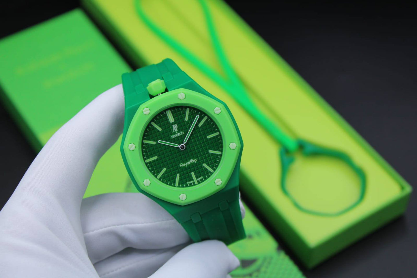 ROYAL POP AP SWATCH BATTERY

*WITH STRAP & BOX*

75 dhs✅

Zain58
♥️♥️♥️