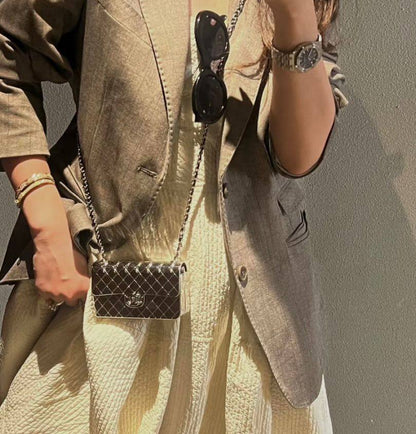 CHANEL 

COPY ONE NEW CAME 

WITH BOX 
🎁🎁🎁

155 dhs💓

Zain39
♥️♥️♥️