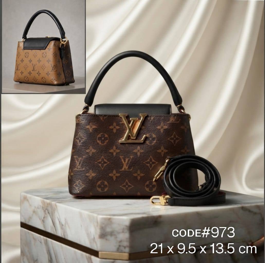 LV
ᴄᴀᴘᴜᴄɪɴᴇs ᴍᴏɴᴏɢʀᴀᴍ
ᴀɴᴅ ᴍᴏɴᴏ ᴇᴍᴘʀᴇɪɴᴛᴇ 
ɢᴏʟᴅ ᴛᴏɴᴇᴅ ʜᴀʀᴅᴡᴀʀᴇ
ᴡɪᴛʜ ʟᴏɴɢ ʙᴇʟᴛ sᴛʀᴀᴘ
sɪᴢᴇ : 21 cm

75 dhs🇦🇪🇦🇪

Zain31
♥️♥️♥️